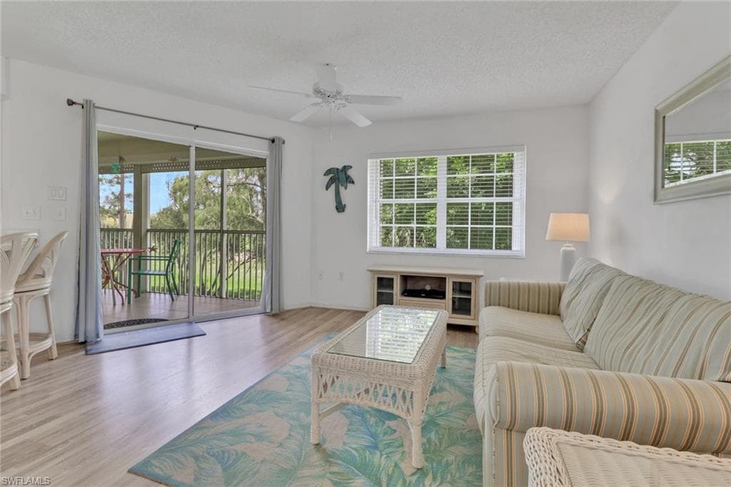 441 Quail Forest Blvd A210, Naples, FL 34105-9