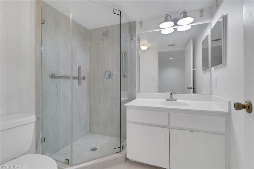 441 Quail Forest Blvd A210, Naples, FL 34105-18