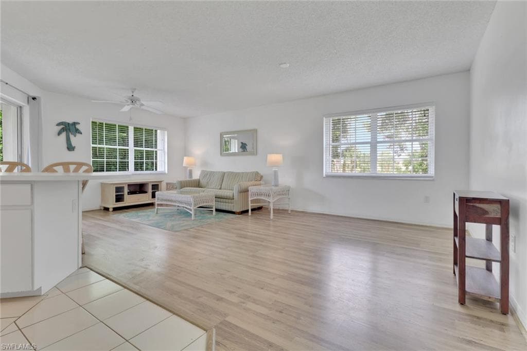 441 Quail Forest Blvd A210, Naples, FL 34105-7