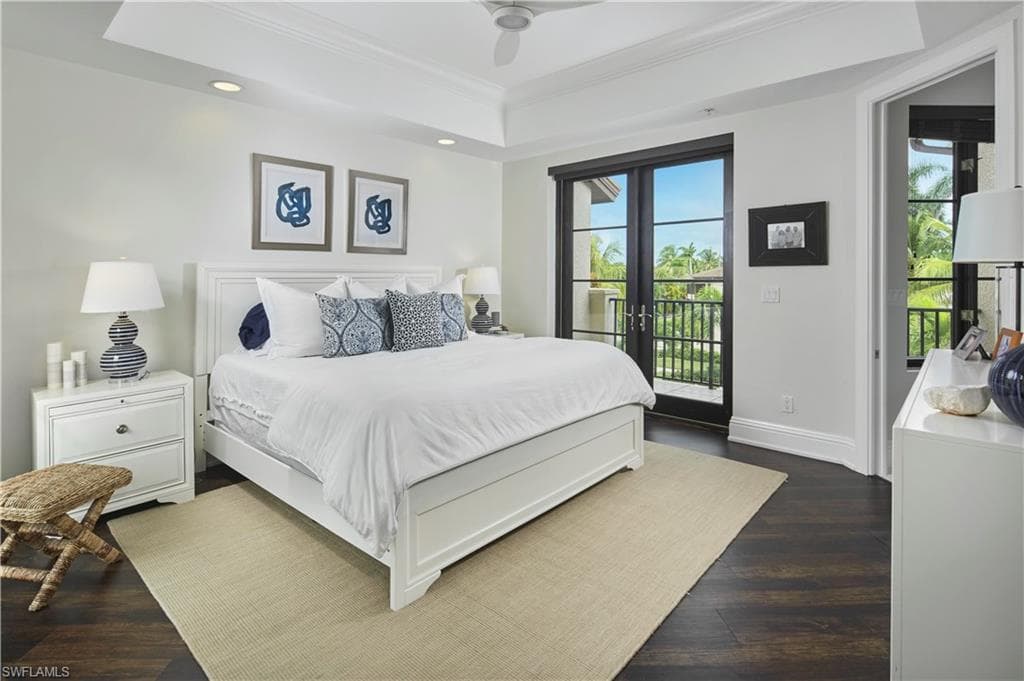 692 10th Ave S A2, Naples, FL 34102-9