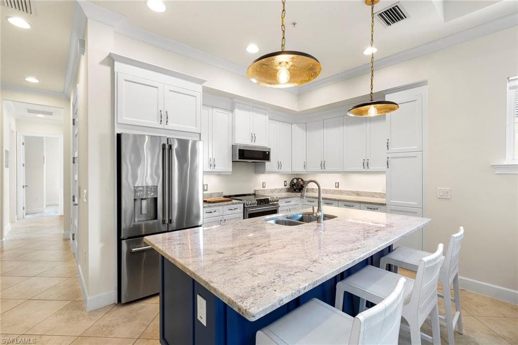 6565 Dominica Dr 201, Naples, FL 34113-9