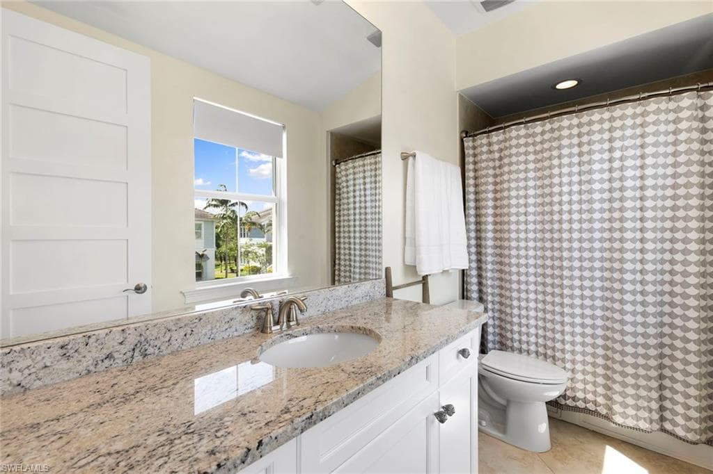 6565 Dominica Dr 201, Naples, FL 34113-28