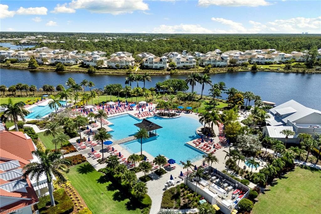 6565 Dominica Dr 201, Naples, FL 34113-37