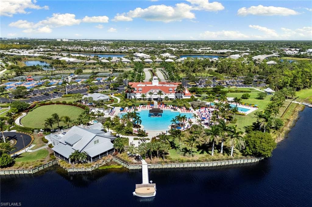 6565 Dominica Dr 201, Naples, FL 34113-38
