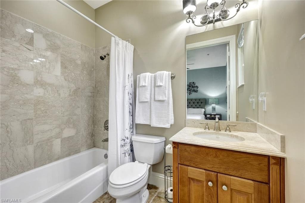 9293 Menaggio Ct 102, Naples, FL 34114-24