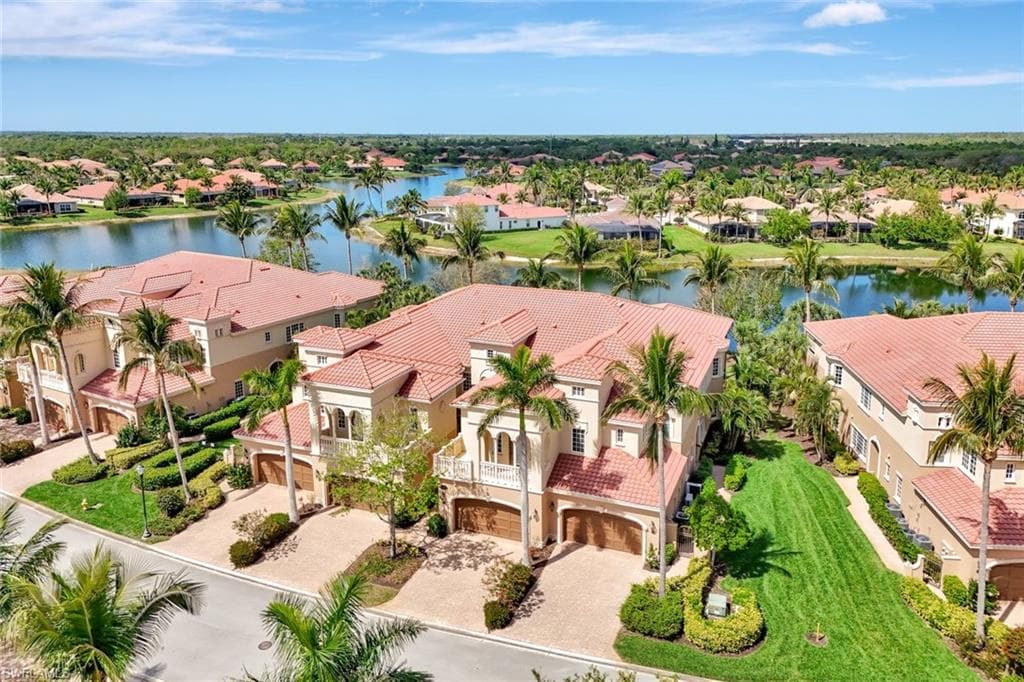 9293 Menaggio Ct 102, Naples, FL 34114-31