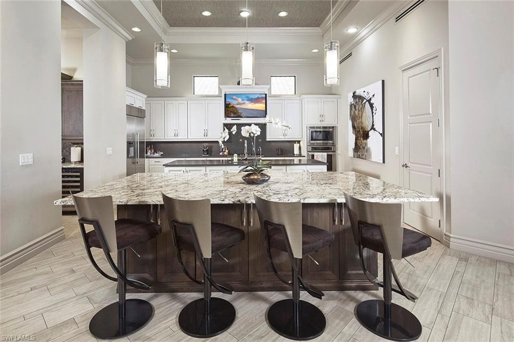 16434 Seneca Way, Naples, FL 34110-6