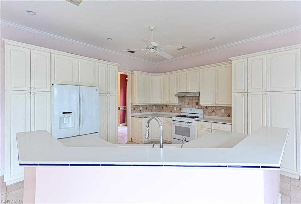 192 Topanga Dr, Bonita Springs, FL 34134-10