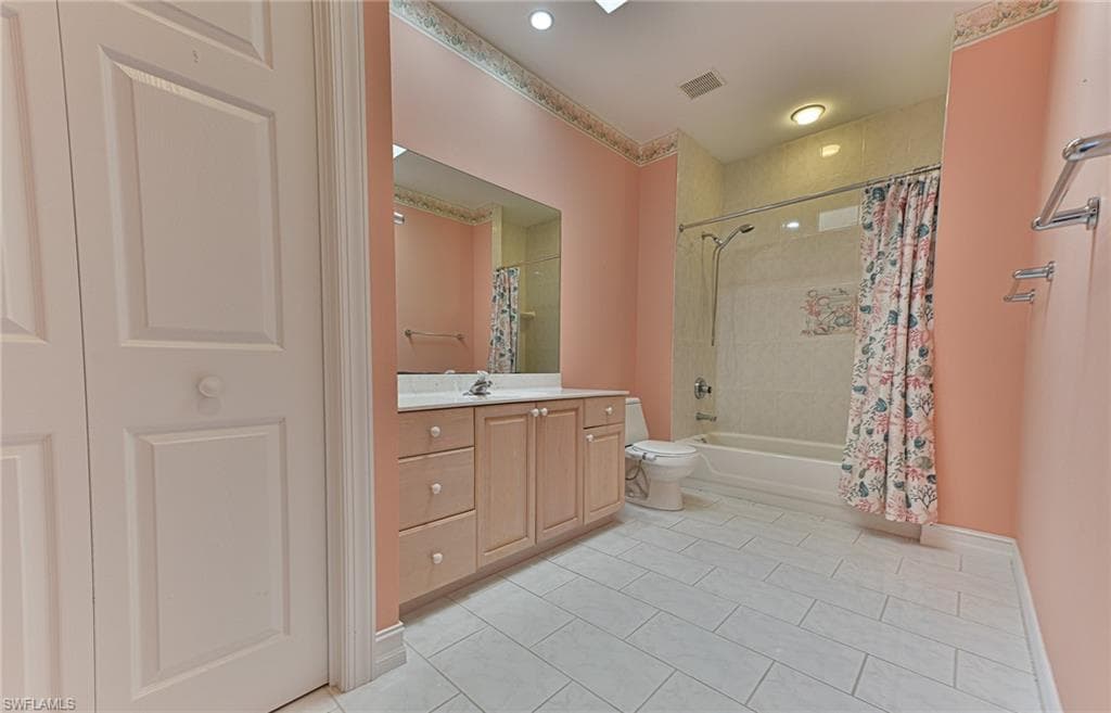 192 Topanga Dr, Bonita Springs, FL 34134-21