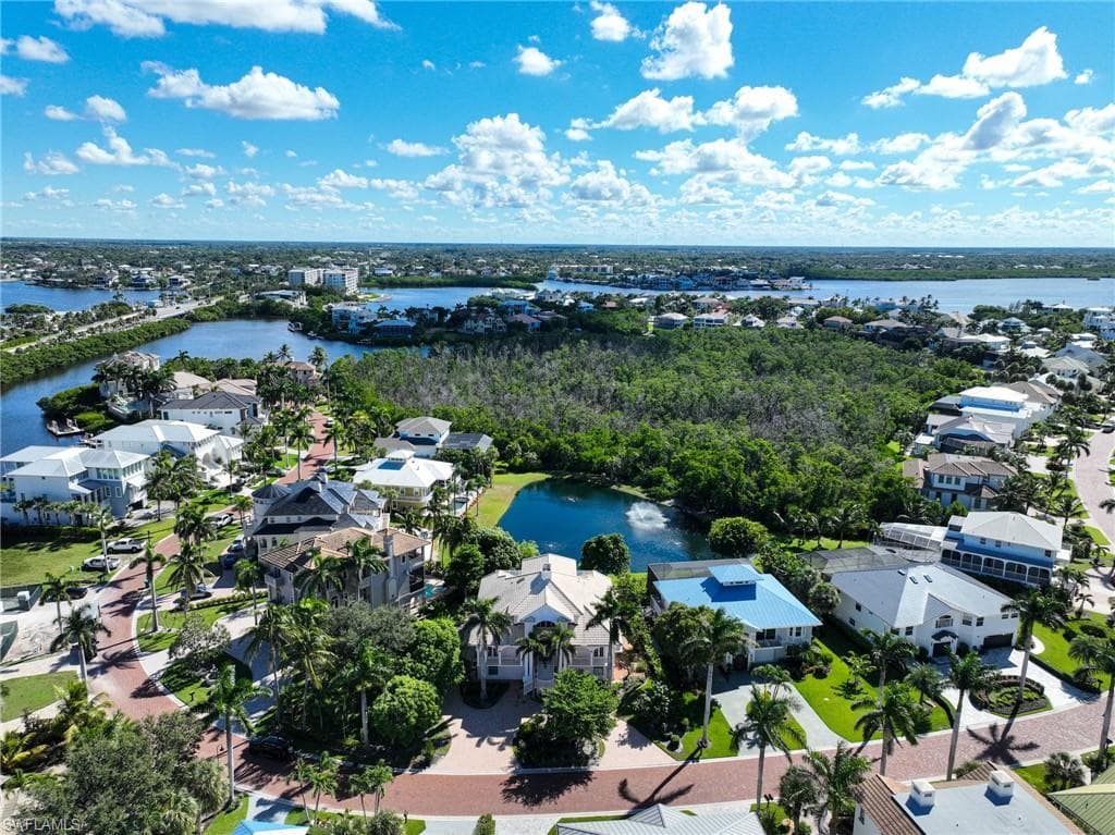 192 Topanga Dr, Bonita Springs, FL 34134-37