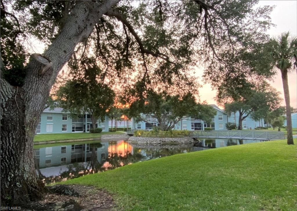 137 Wading Bird Cir F101, Naples, FL 34110-13