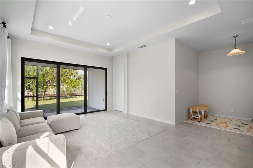 14720 Kingfisher Loop, Naples, FL 34120-12
