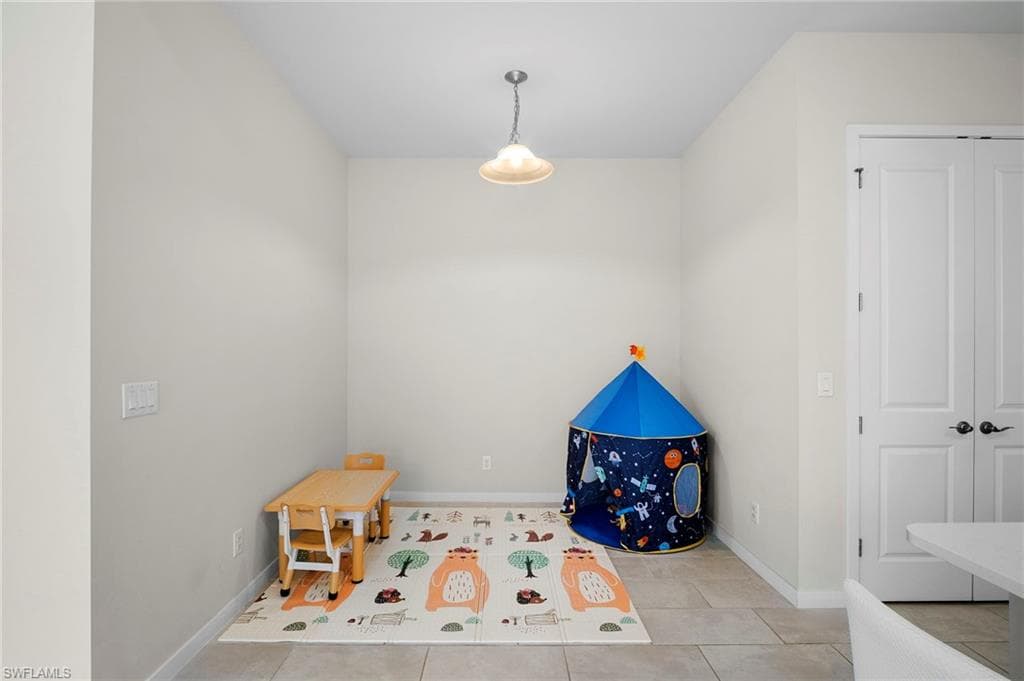 14720 Kingfisher Loop, Naples, FL 34120-15