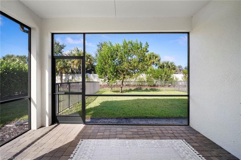 14720 Kingfisher Loop, Naples, FL 34120-20