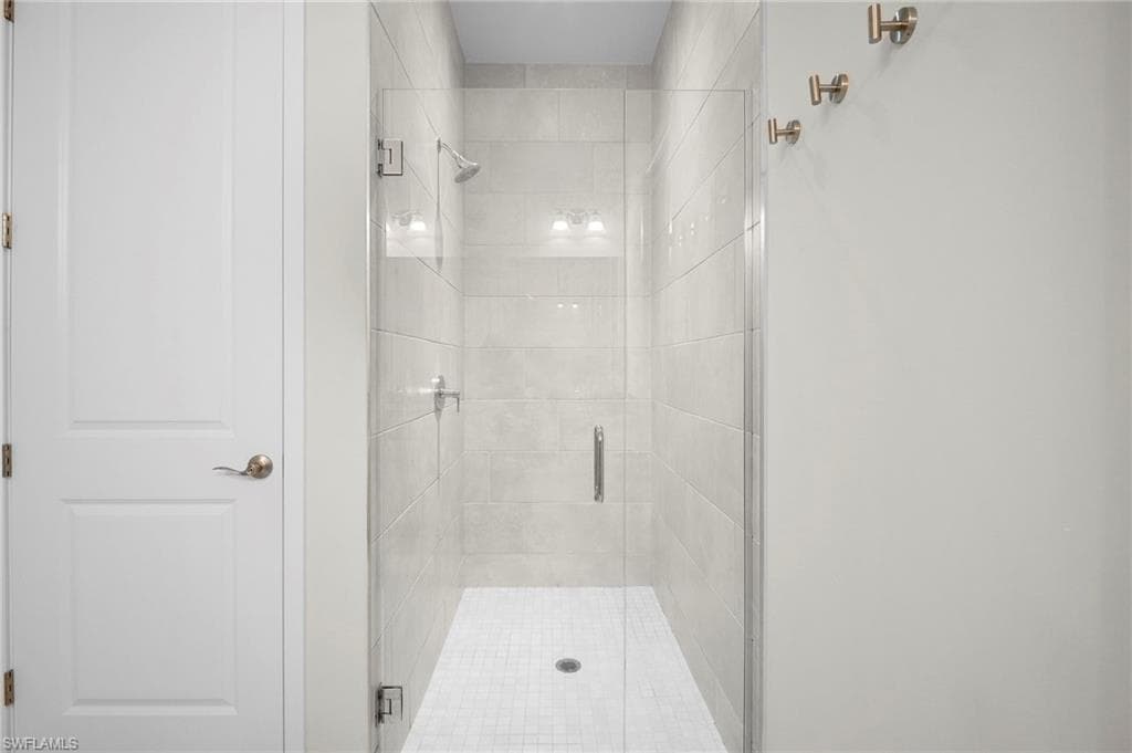 14720 Kingfisher Loop, Naples, FL 34120-35