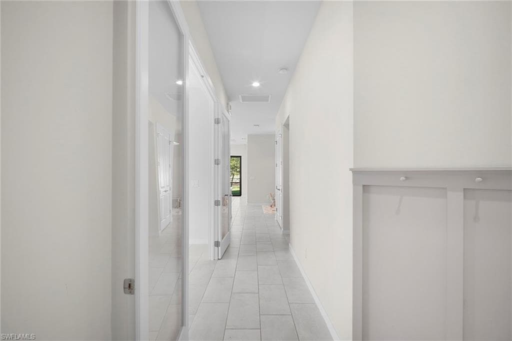 14720 Kingfisher Loop, Naples, FL 34120-37