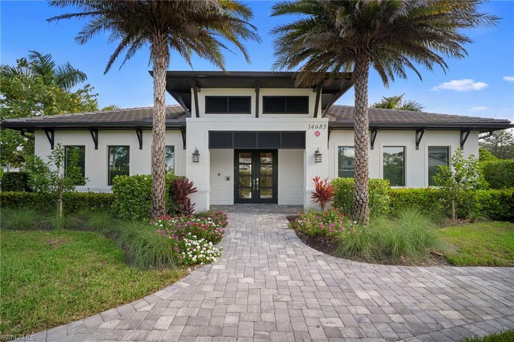 14720 Kingfisher Loop, Naples, FL 34120-41