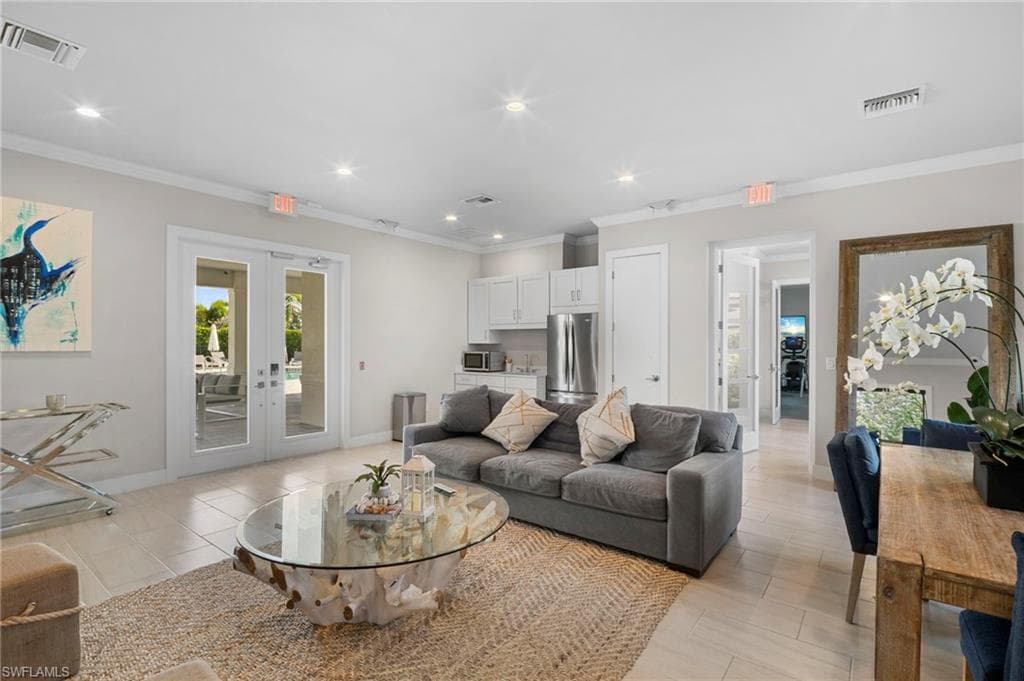14720 Kingfisher Loop, Naples, FL 34120-45