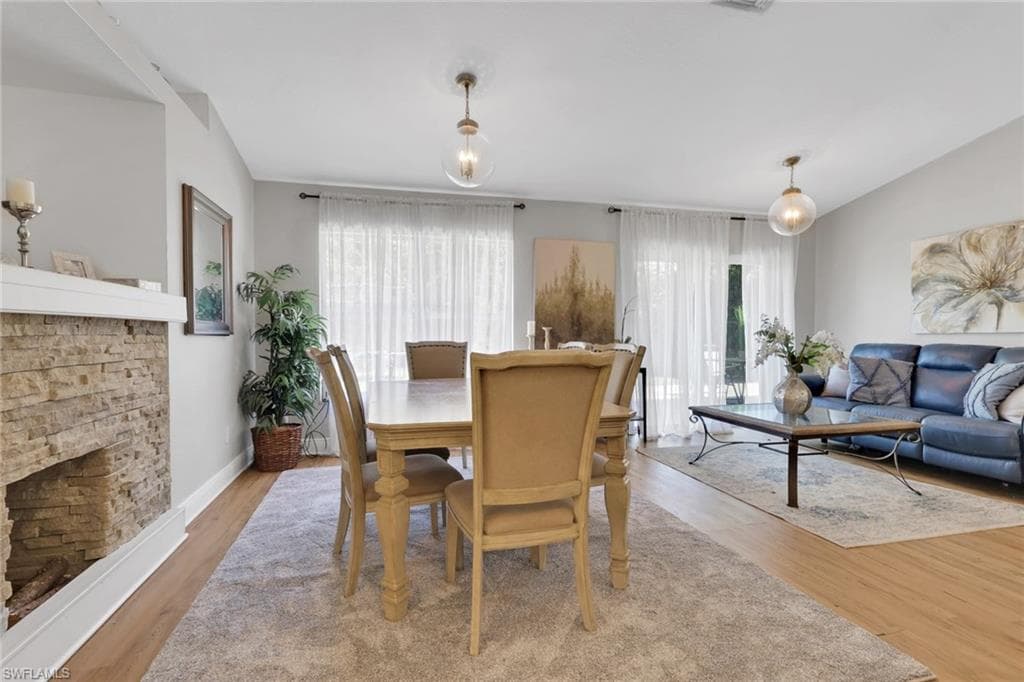 3341 2nd Ave SE, Naples, FL 34117-8