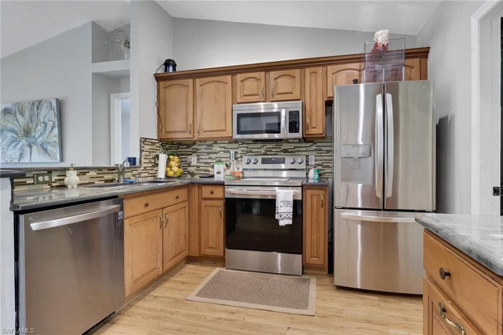 3341 2nd Ave SE, Naples, FL 34117-13