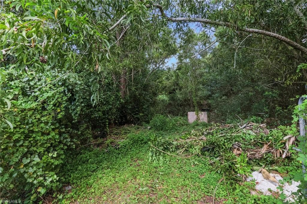 3341 2nd Ave SE, Naples, FL 34117-27
