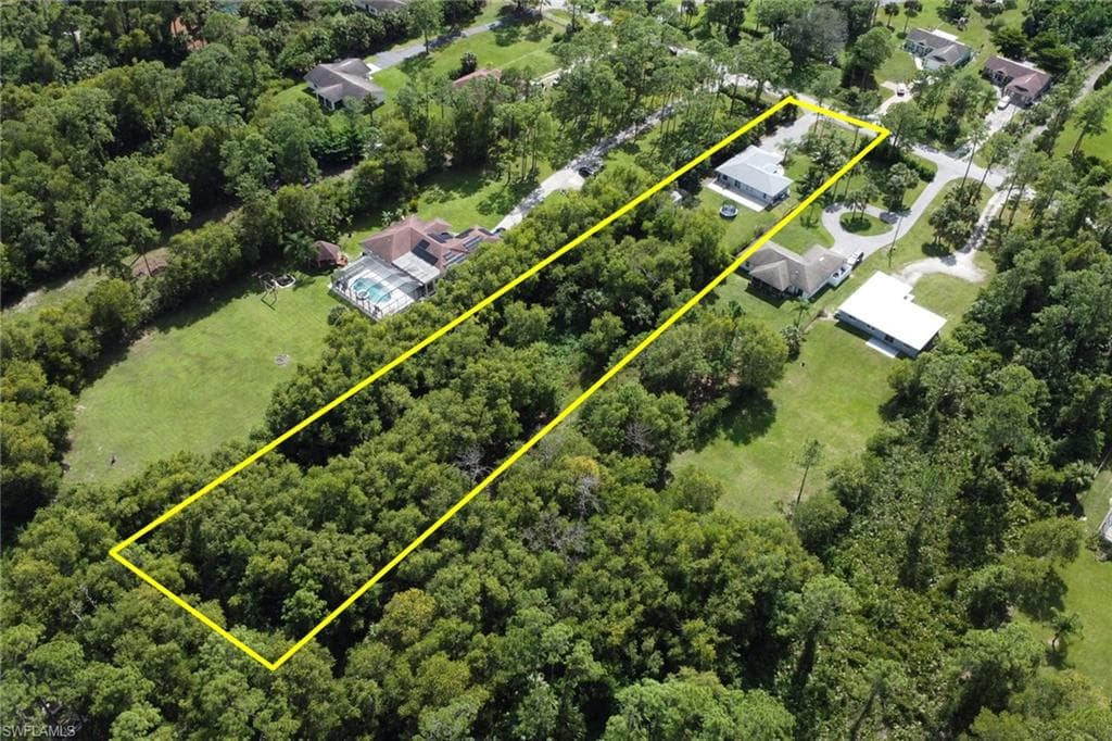 3341 2nd Ave SE, Naples, FL 34117-31