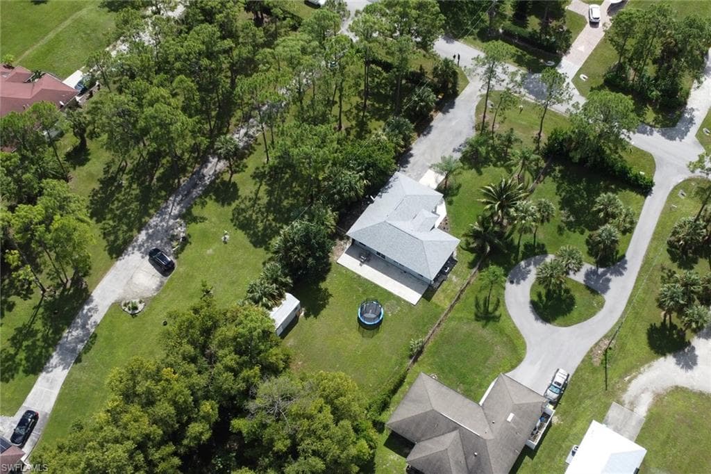 3341 2nd Ave SE, Naples, FL 34117-32