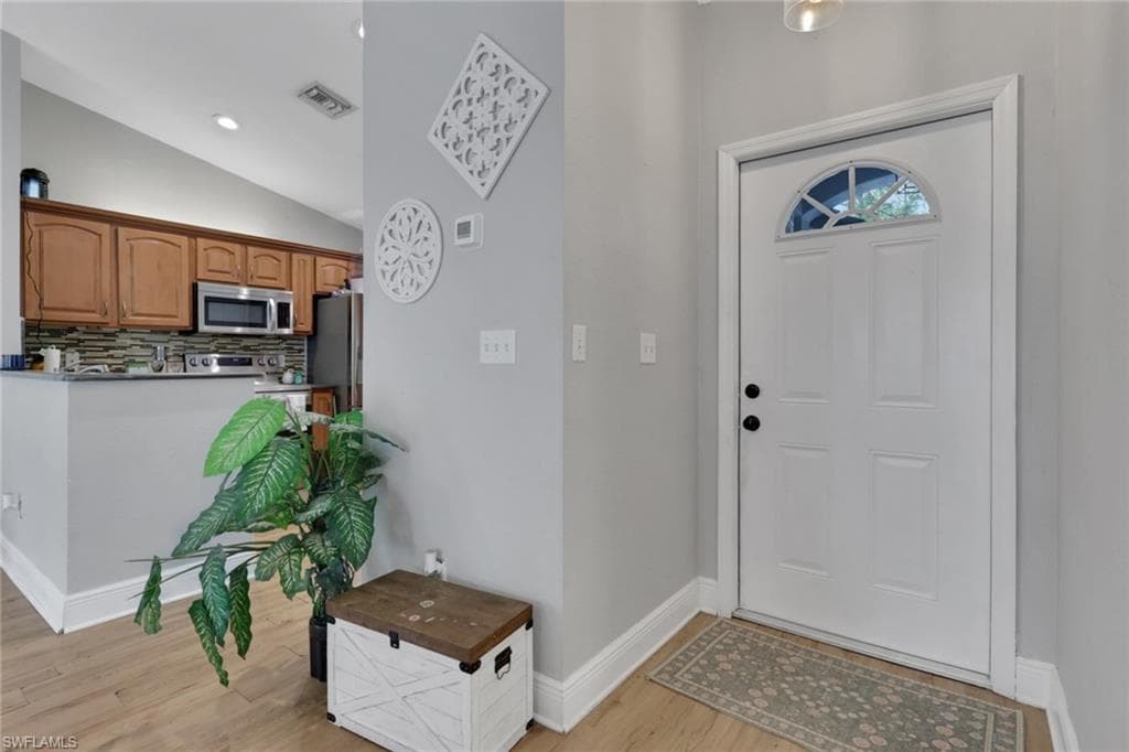 3341 2nd Ave SE, Naples, FL 34117-5