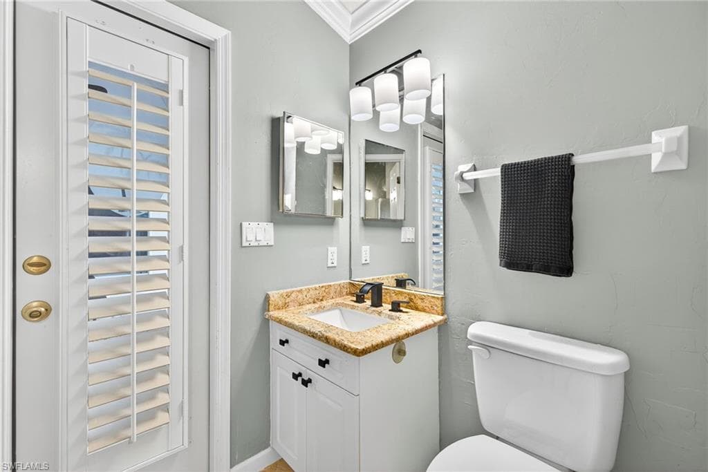 7867 Gardner Dr, Naples, FL 34109-23