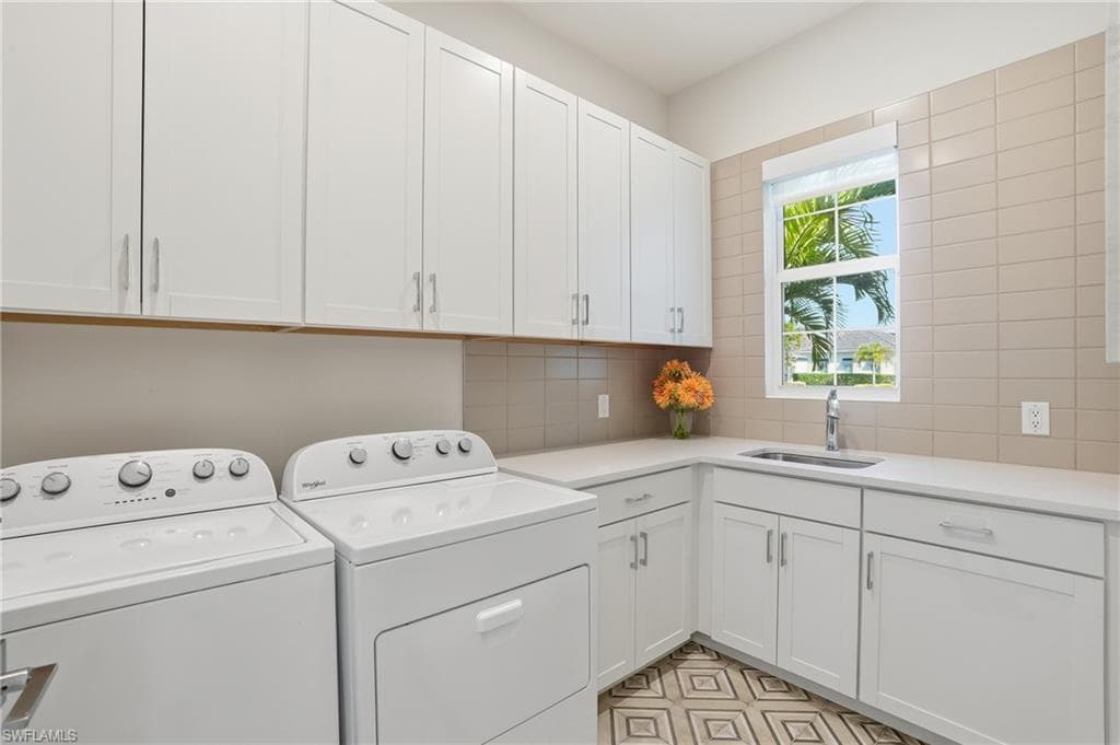 18132 Wildblue Blvd, Fort Myers, FL 33913-34