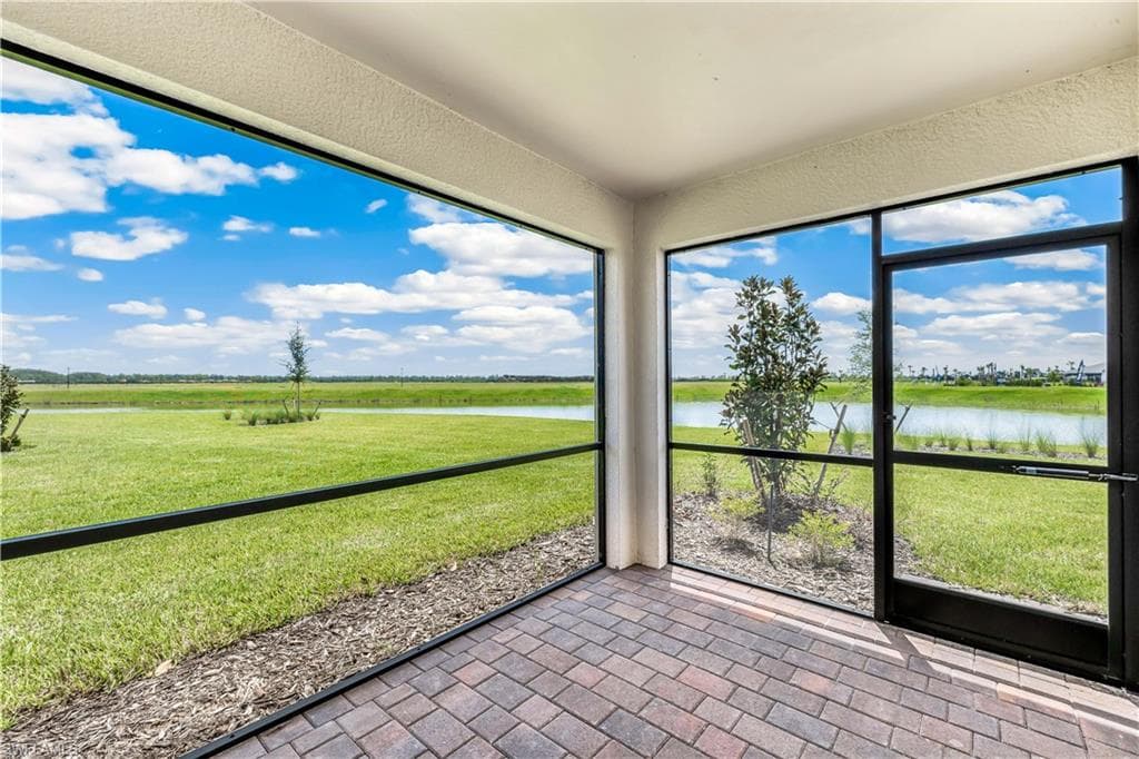 17722 Shade Tree Loop, Punta Gorda, FL 33982-18