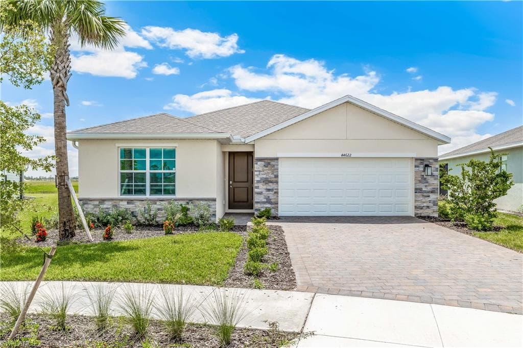 17722 Shade Tree Loop, Punta Gorda, FL 33982-1