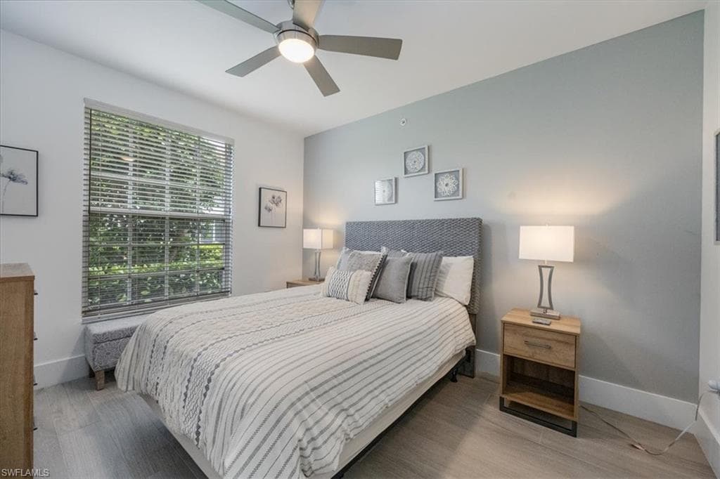 2220 Arielle Dr 2009, Naples, FL 34109-16