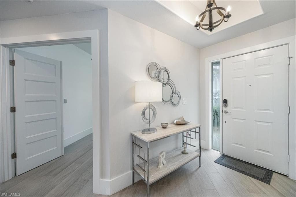 2220 Arielle Dr 2009, Naples, FL 34109-2