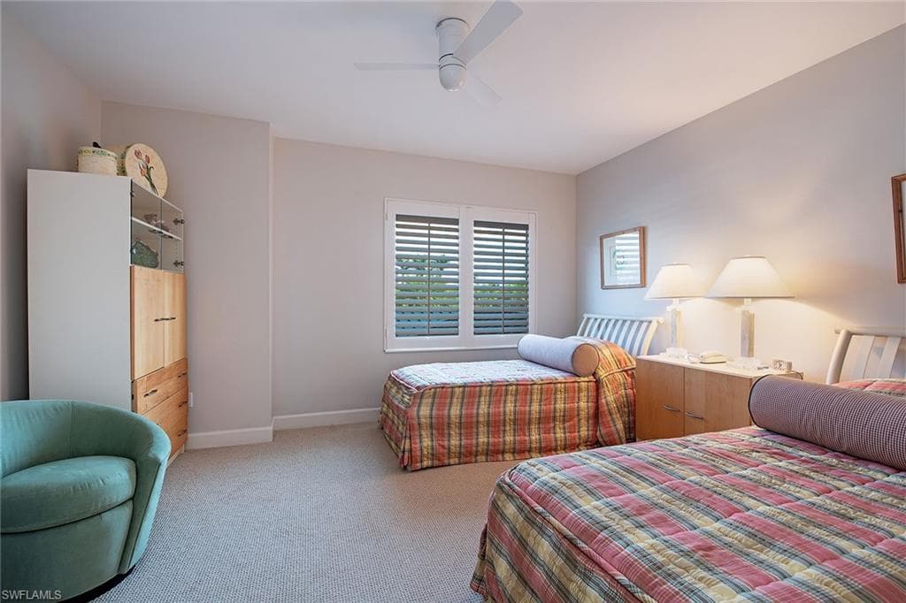 8473 Bay Colony Dr 203, Naples, FL 34108-9