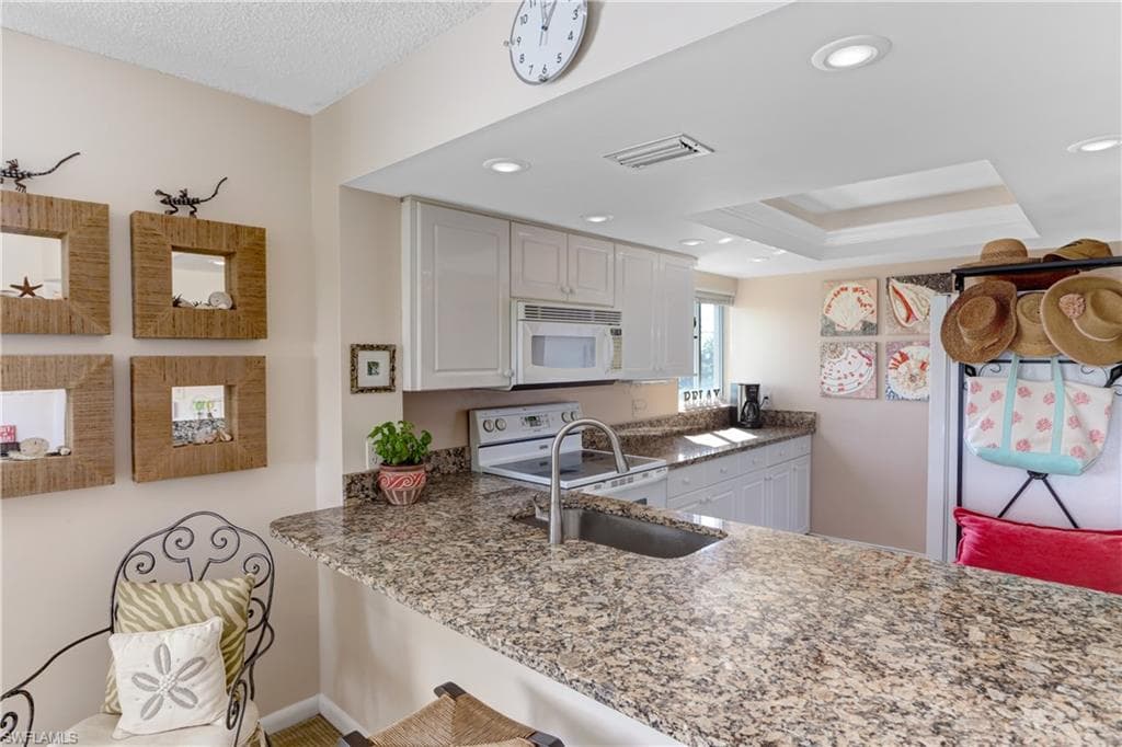 26371 Hickory Blvd 304, Bonita Springs, FL 34134-12