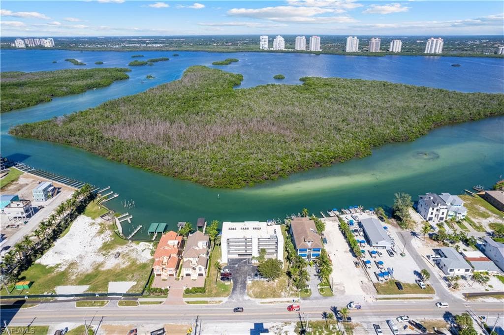26371 Hickory Blvd 304, Bonita Springs, FL 34134-23