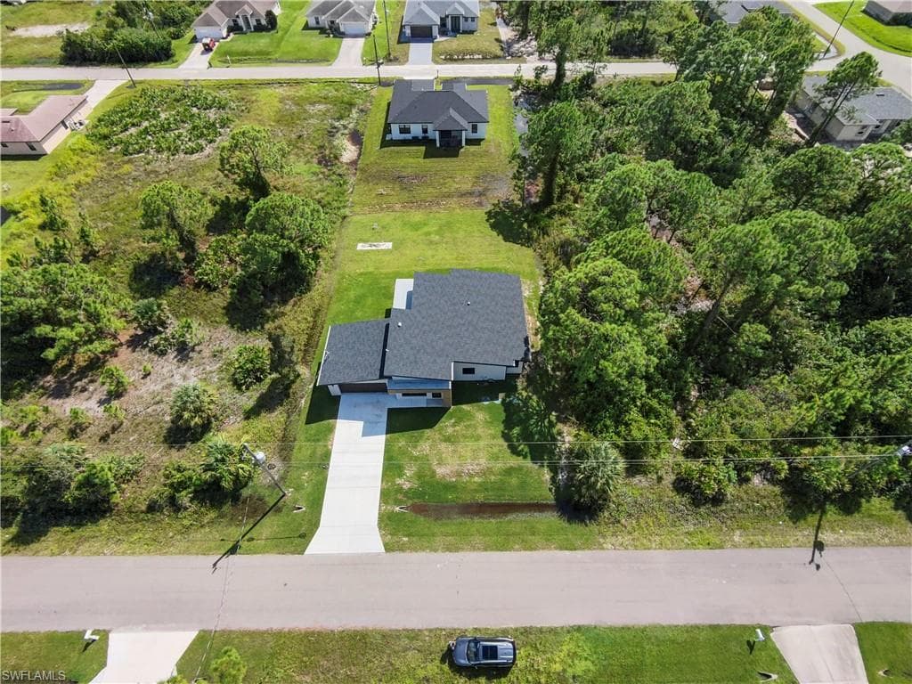 2815 45th St W, Lehigh Acres, FL 33971-39