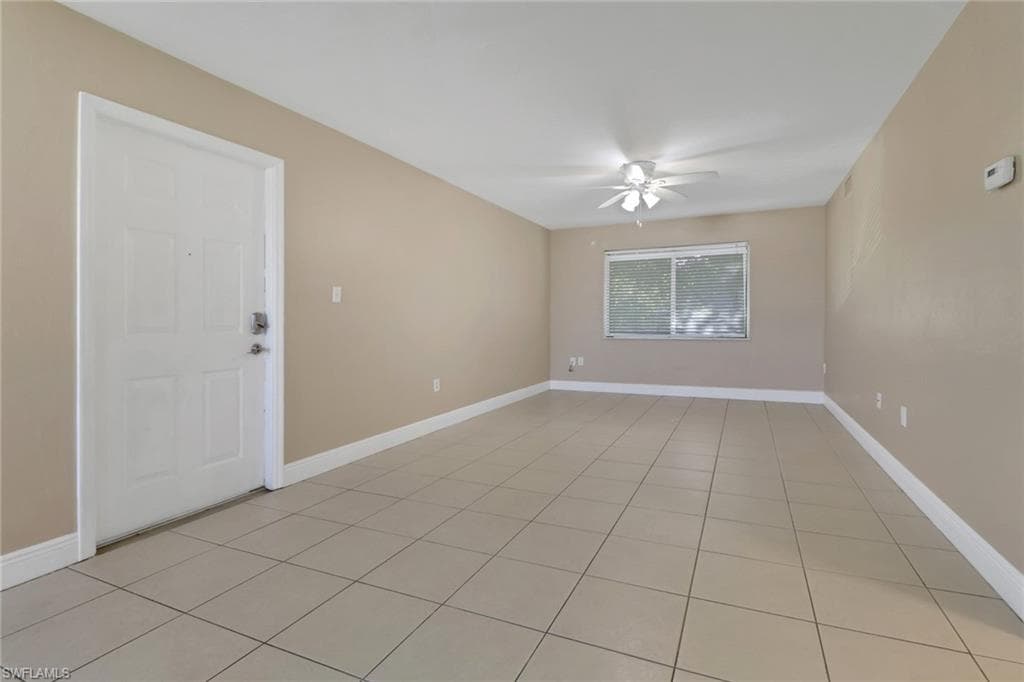 1350 Green Valley Cir 1503, Naples, FL 34104-2