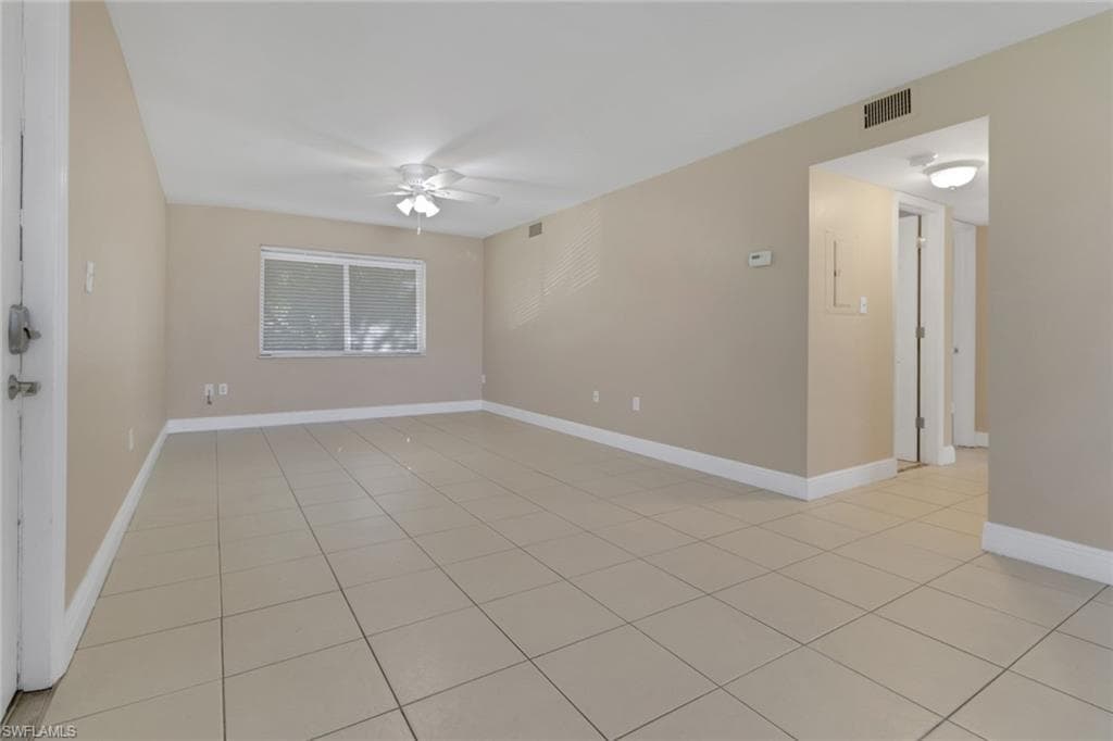 1350 Green Valley Cir 1503, Naples, FL 34104-5