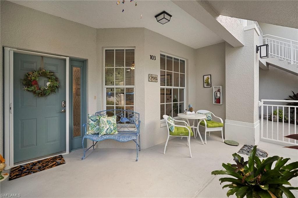 2275 Harmony Ln 103, Naples, FL 34109-4
