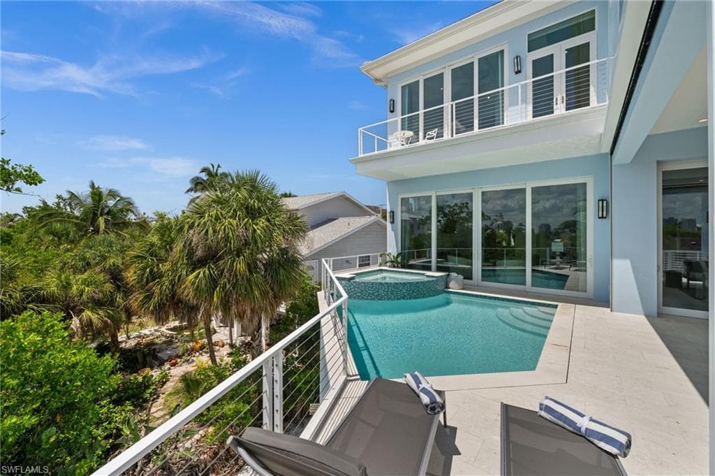 26659 Hickory Blvd, Bonita Springs, FL 34134-4