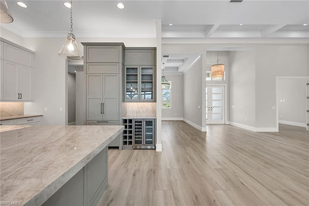 8871 Nevis Way, Naples, FL 34112-10