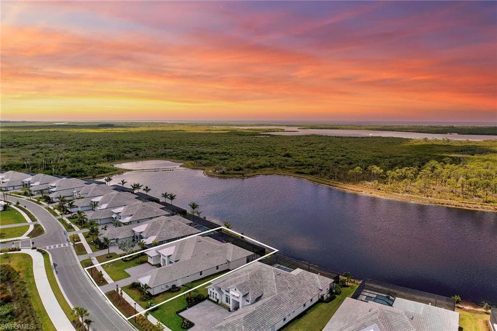 8871 Nevis Way, Naples, FL 34112-27