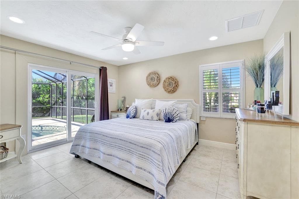 1293 Jamaica Rd, Marco Island, FL 34145-8