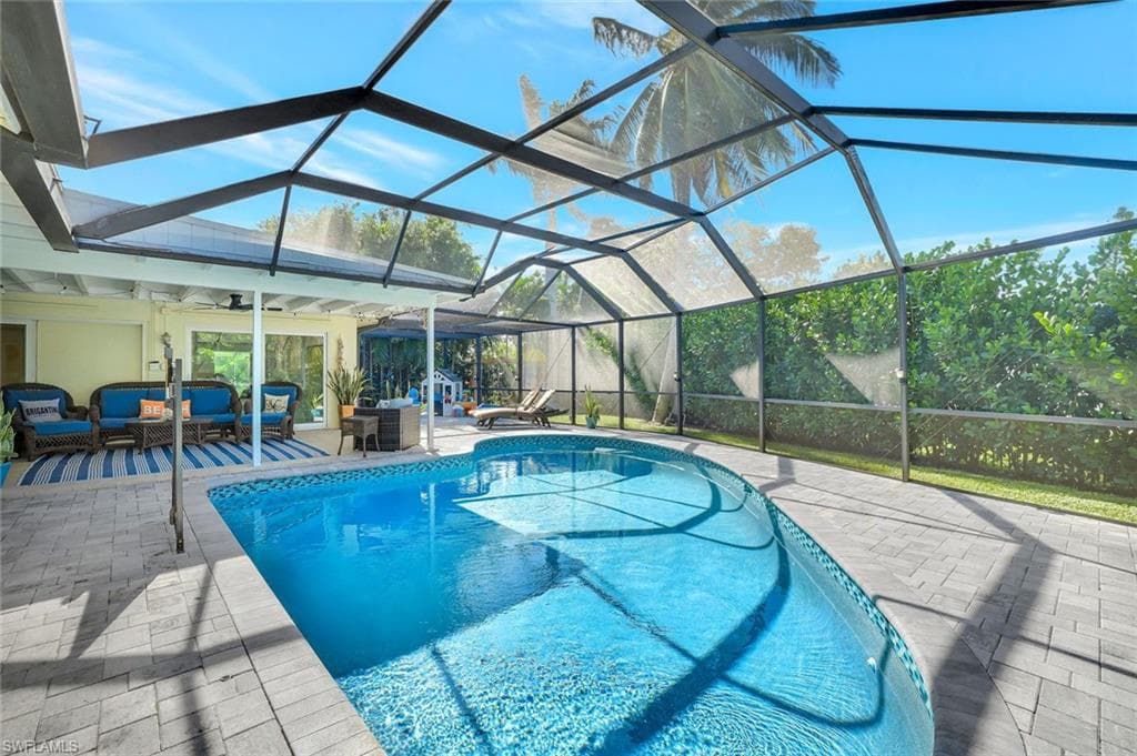 1293 Jamaica Rd, Marco Island, FL 34145-16