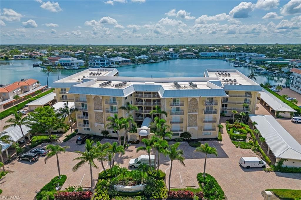 3000 Gulf Shore Blvd N 307, Naples, FL 34103-21