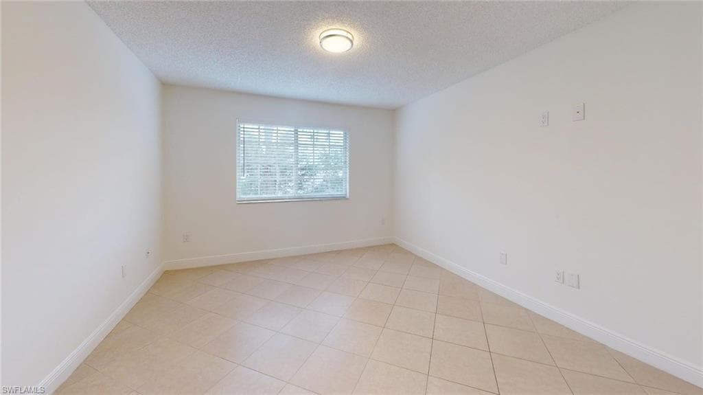 1210 Wildwood Lakes Blvd 306, Naples, FL 34104-20