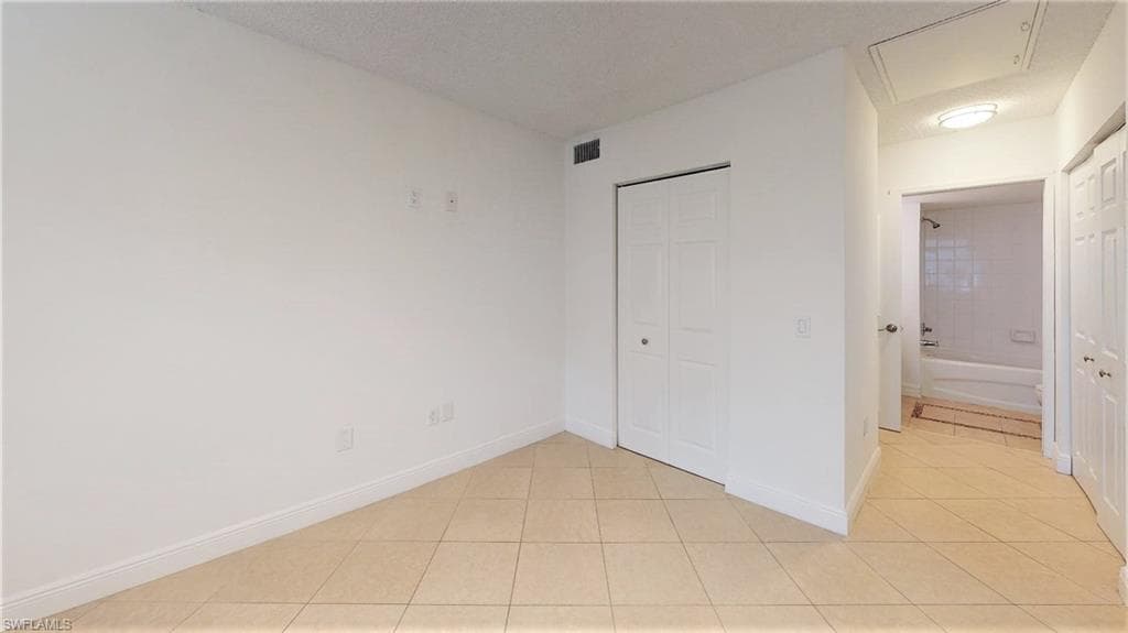 1210 Wildwood Lakes Blvd 306, Naples, FL 34104-21