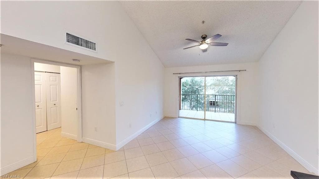 1210 Wildwood Lakes Blvd 306, Naples, FL 34104-5